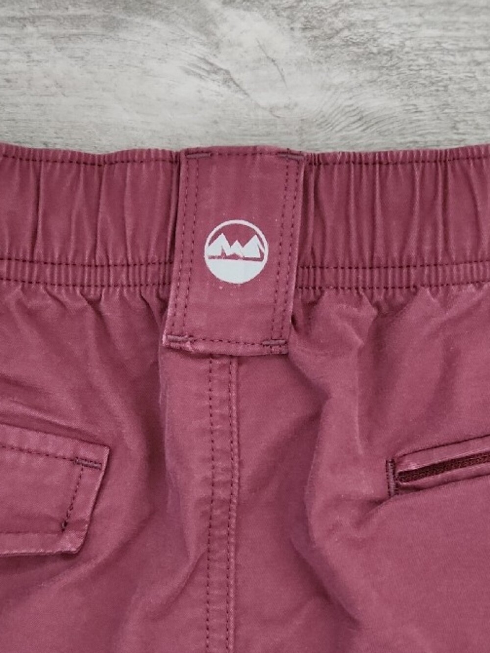 Wrangler Outdoors Flat Front Shorts 4 Pocket D-Ring Maroon Mens Size 34 - Picture 9 of 15